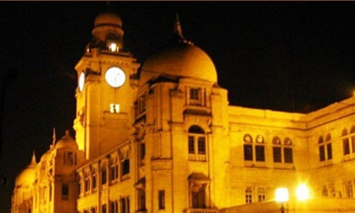 Mayor Karachi demands powers to make city conveniently livable